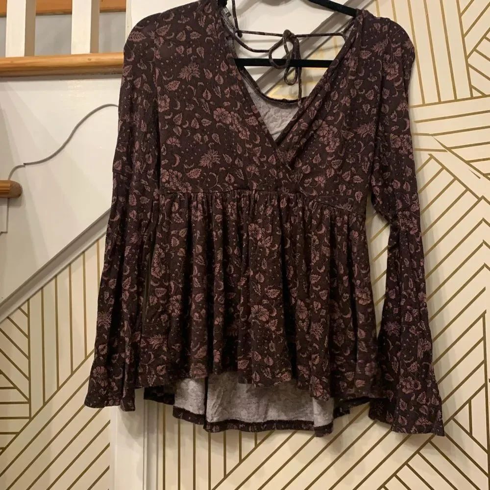 American Eagle Outfitters Long Sleeve Top